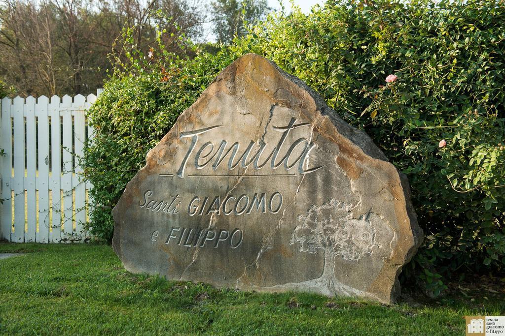 אורבינו Tenuta Santi Giacomo E Filippo מראה חיצוני תמונה